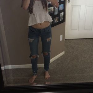 Low waisted American Eagle Jeans